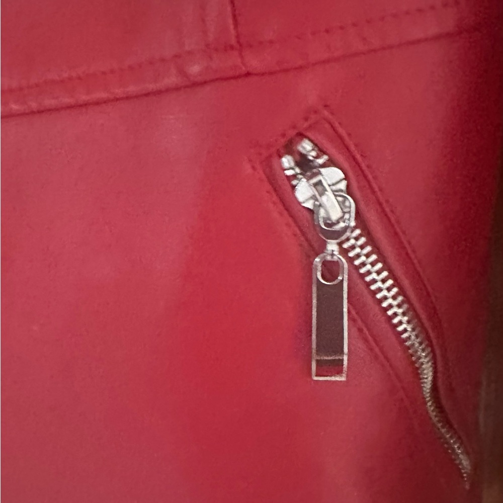 ZARA Women's Red Faux Leather Zip-Front Jacket - Picture 8 of 10